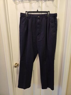 Haggar Men's Navy Blue Pants 36x32 100% cotton